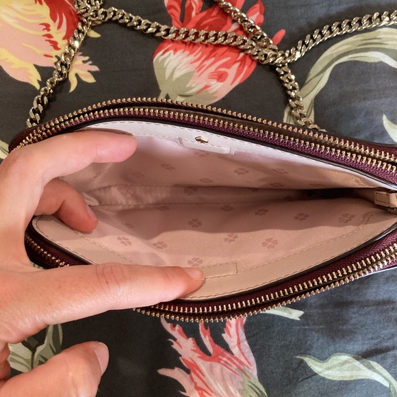 Kate Spade Purse - Picture 2 of 7